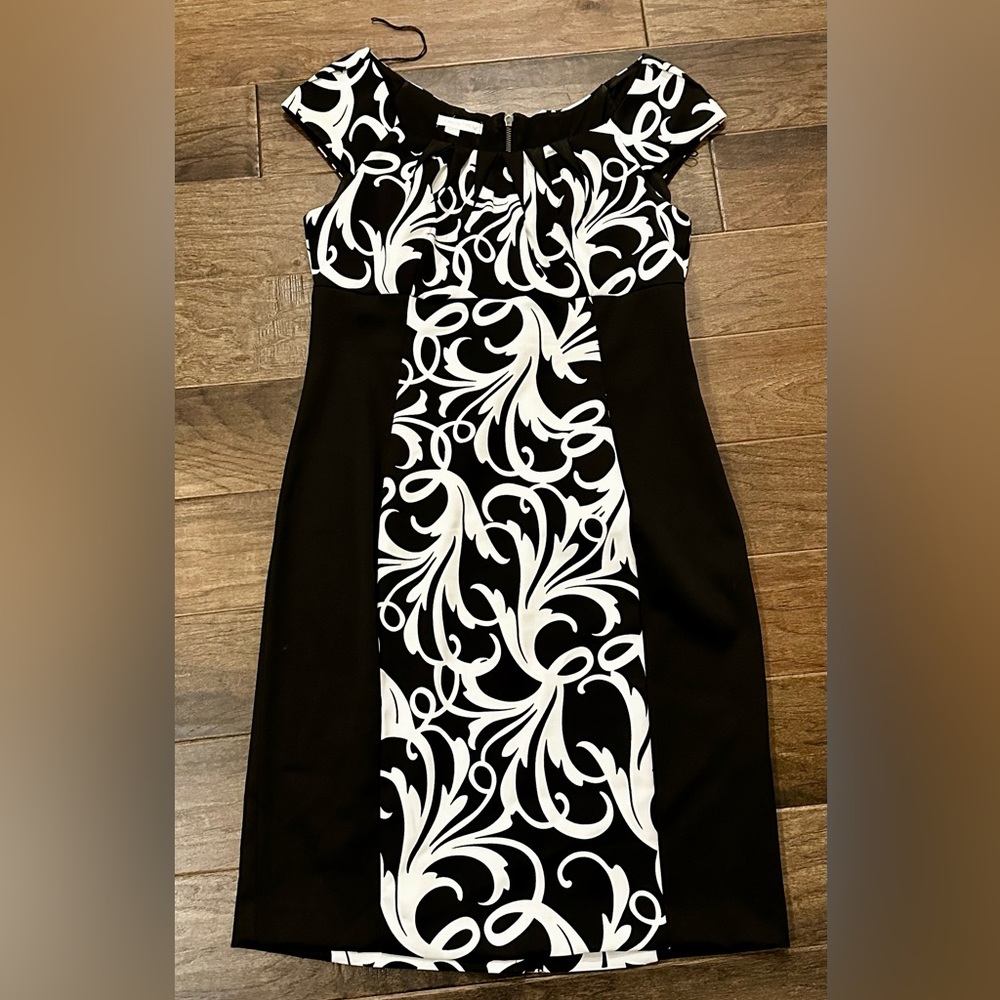 London Times Special Occasion Dress